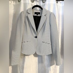 Stripped blazer
